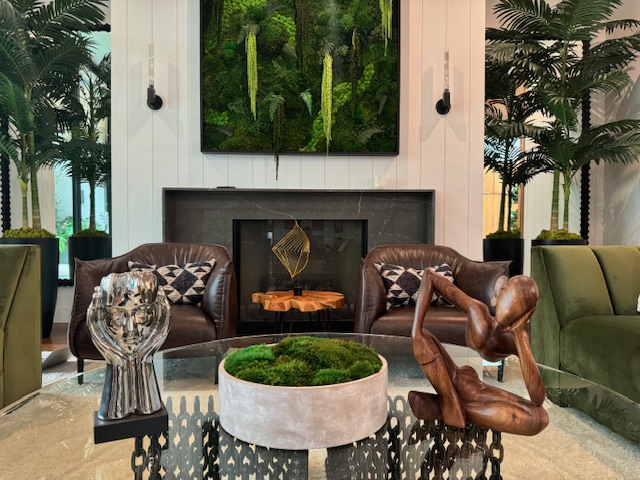 Estate Sale Living Room in Encino Hills, CA