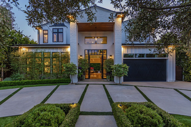 Estate Sale in Studio City